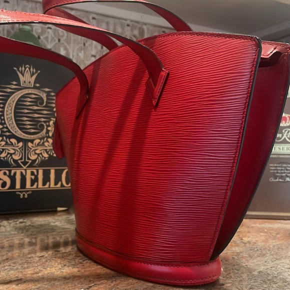 ❤️TRADED❤️Louis Vuitton epi red bb handbag preowned - Picture 12 of 12